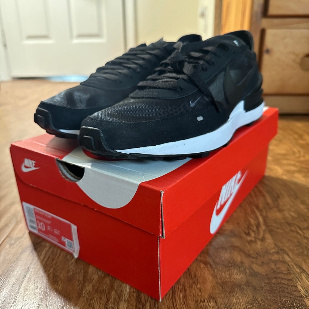 Nike Waffle One
